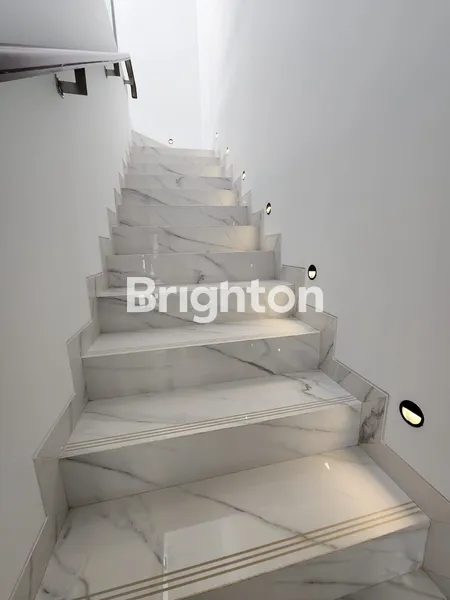 image RUMAH PINTAR MATERA RASA HOTEL BINTANG 5 DI JANTUNG GADING SERPONG! (3)