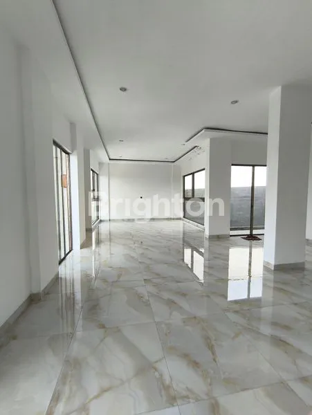 image RUMAH 3 LANTAI, SUNRISE GARDEN (6)