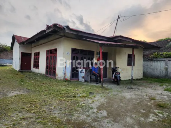image DIJUAL ATAU DISEWAKAN RUMAH DAN TANAH 800M2  DAERAH JALAN GARUDA ..KEL. SEIKAMBING. MEDAN SUNGGAL  (2)