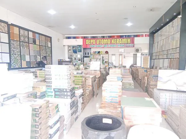 image DIJUAL GUDANG DI PIYUNGAN (7)