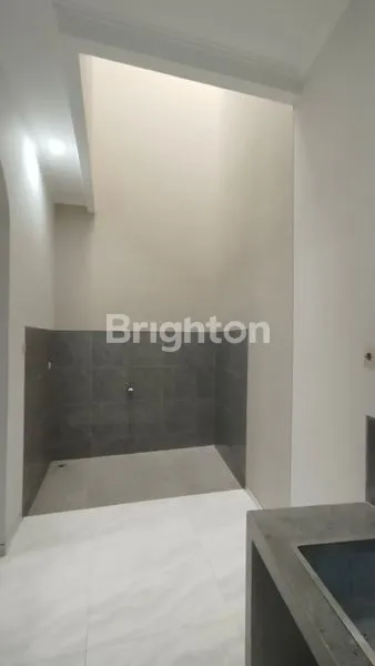 image RUMAH BARU KLAMPIS, 3 KT, DEKAT SEKOLAH & MALL ROW JALAN SUPER LEBAR (5)