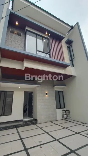 image RUMAH BARU KLAMPIS, 3 KT, DEKAT SEKOLAH & MALL ROW JALAN SUPER LEBAR (1)
