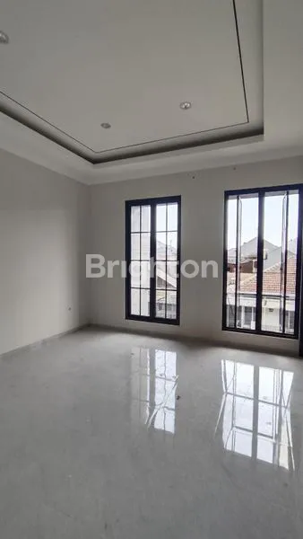 image RUMAH BARU MANYAR SELANGKAH KE RAYA KERTAJAYA INDAH DEKAT GALAXY MALL (8)