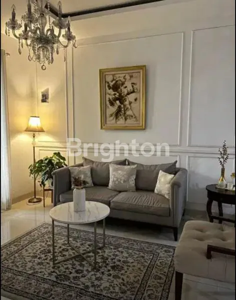 RUMAH DENGAN DEKOR CANTIK DI PARADISE PARK RESIDENCE CIPUTAT TANGERANG SELATAN