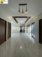 photo 3 2025 11 08 12 18 01