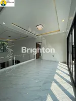 photo 7 2025 11 08 12 18 01