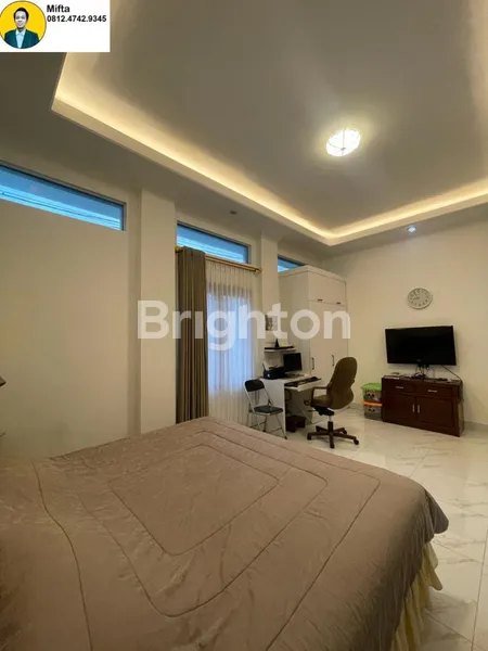 image MURAH DIJUAL CEPAT RUMAH 2 LANTAI MEWAH PONDOK PINANG JAKARTA SELATAN SIAP HUNI - LOKASI PREMIUM STRATEGIS (8)