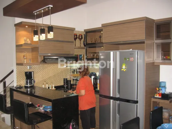 image RUMAH SULTAN RAFFLES HILLS CIBUBUR: ELIT, MEWAH, DEKAT SEMUA, INVESTASI CERDAS! (7)