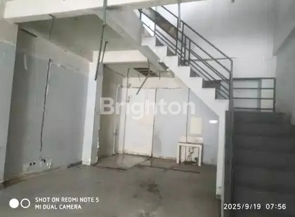 image RUKO PINGGIR JALAN UTAMA DEKAT PELABUHAN SANGAT STRATEGIS. (6)