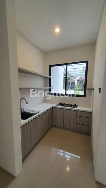 image RUMAH BARU GRESS DI BUKIT PALMA CITRALAND UTARA NORTH WEST SURABAYA, DEKAT G WALK, PELICAN HILL, WOODLAND, ALAM HIJAU, DIAMOND HILL, TAMAN PUSPA RAYA EASTWOOD (2)