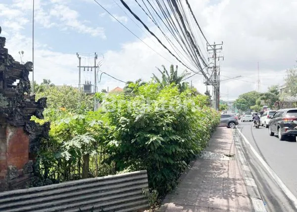 image TANAH + BONUS BANGUNAN DI LOKASI STRATEGIS DI JALN UTAMA WR. SUPRATMAN DENPASAR TIMUR (7)