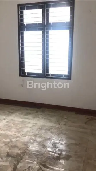 image DISEWAKAN RUKO 3 LANTAI PINGGIR JALAN BESAR (3)