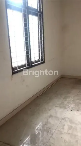 image DISEWAKAN RUKO 3 LANTAI PINGGIR JALAN BESAR (7)