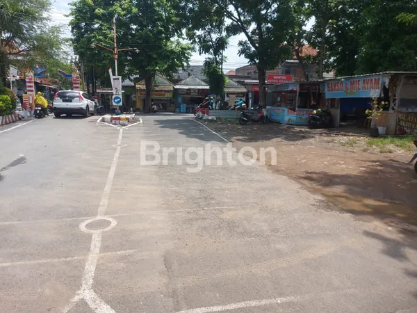 image TANAH 300 METER DILOKASI SEMARANG SELATAN — MAU DIEMIN ATAU DIBIKIN MESIN UANG (3)