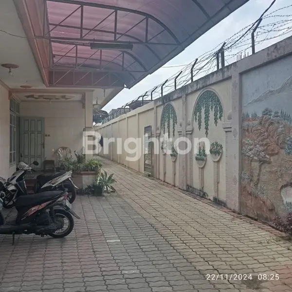 image PROPERTI KOMERSIAL STRATEGIS TANAH MERAH UTARA (4)