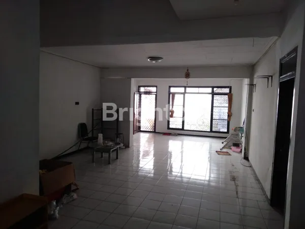 image RUMAH LUAS BABATAN PANTAI UTARA LOKASI TERDEPAN (3)