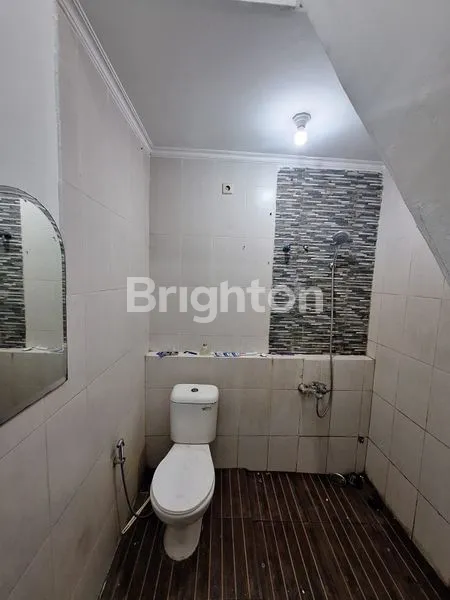 image RUMAH BARU RENOV LT 120 SIAP HUNI (8)