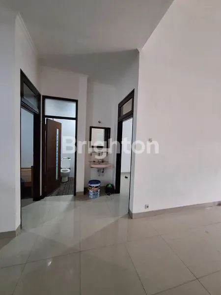 image RUMAH BARU RENOV LT 120 SIAP HUNI (2)