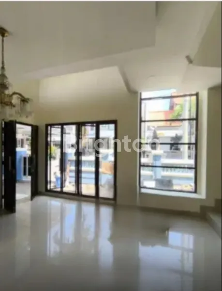 image RUMAH SEWA 2 LANTAI DI DENPASAR SELATAN (2)