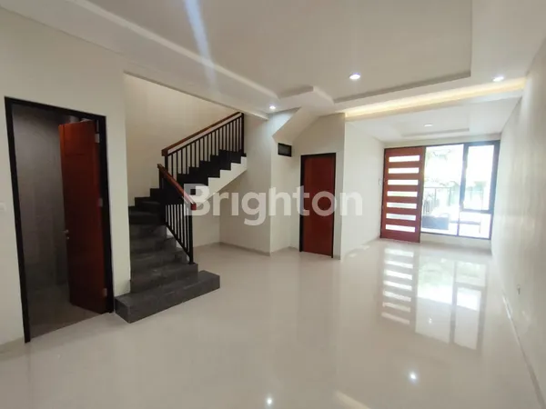 image RUMAH BARU 2 LANTAI SIAP HUNI DI PANTAI MENTARI, DEKAT RAYA KENJERAN (6)