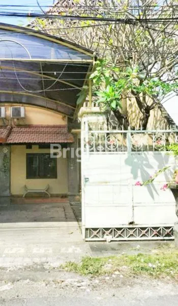 image RUMAH 2 LANTAI SIAP HUNI – LOKASI STRATEGIS DI TUKAD BARITO, DENPASAR SELATAN\N (1)