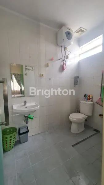 image HUNIAN EKSKLUSIF SEMI-FURNISHED ICON BSD (7)