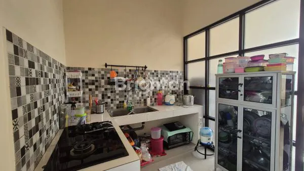 image RUMAH SIAP HUNI GIANYAR-PURIMAS DEKAT UPN ,MERR & RUNGKUT (7)