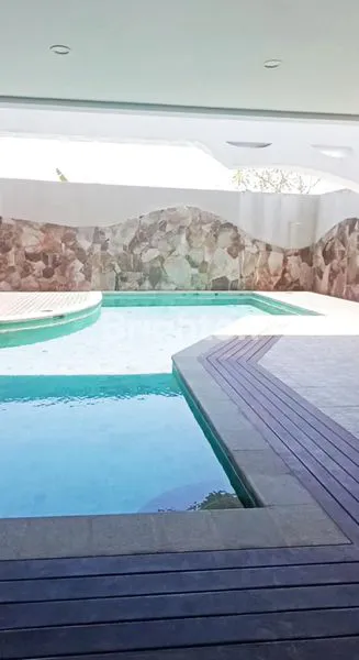 image GEDUNG 3 LANTAI VIEW LAUT, PADANG GALAK – SANUR, DENPASAR (2)