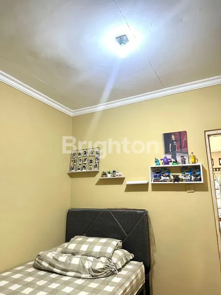 image RUMAH STRATEGIS DI GRIYA CINERE (7)