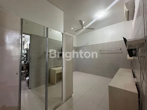 image RUMAH 3 LANTAI DI DAAN MOGOT, 6 KT (8)