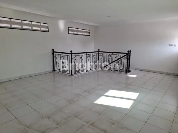 image RUKO BARU STRATEGIS DI JEMBATAN DUA,  (4)