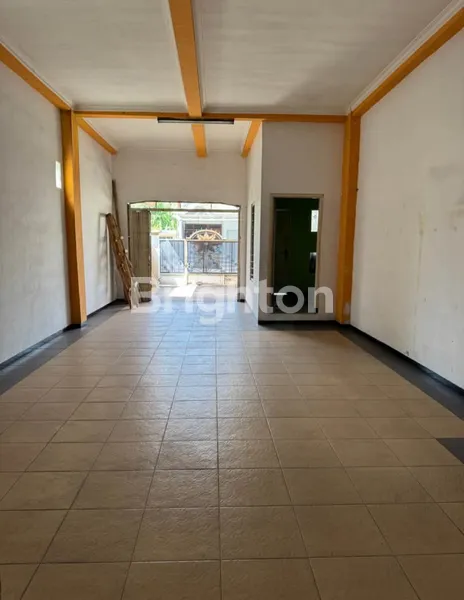 image RUMAH BESAR NOL JALAN TEBO DI BANDULAN KOTA MALANG (4)
