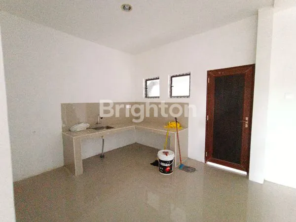 image RUMAH CANTIK 2 LANTAI DI KEBOIWA UTARA, DENPASAR BARAT (5)