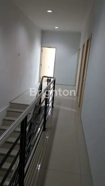 image RUKO TIGA LANTAI GAJAH MADA SEMARANG TENGAH (5)