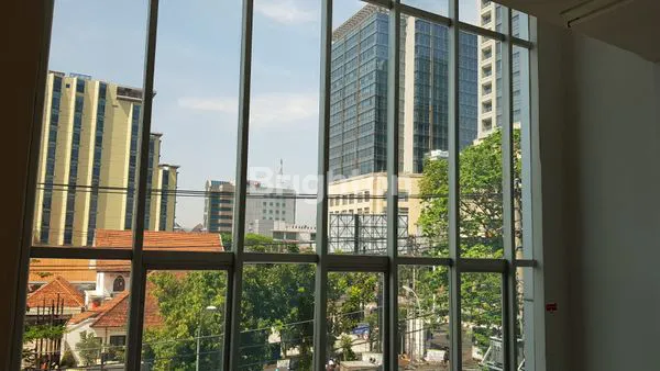 image RUKO TIGA LANTAI GAJAH MADA SEMARANG TENGAH (6)