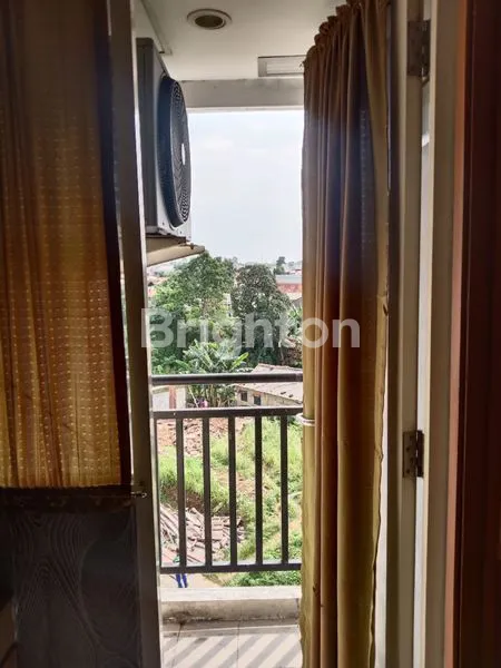 image APARTEMEN FURNISHED DI GREEN LAKE VIEW (7)