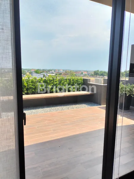 image RUMAH MINIMALIS BARU GRESS NORTHWEST GARDEN GARDEA DELUXE ROOFTOP CITRALAND UTARA SURABAYA (2)
