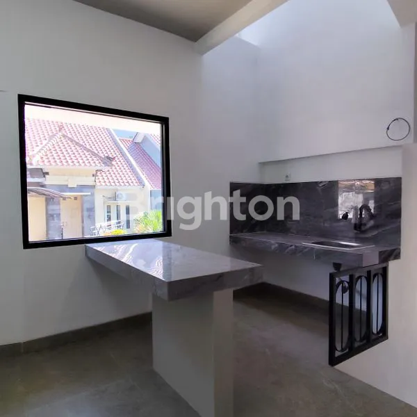 image RUMAH BARU GRESS DI CLUSTER PALING ELITE (6)