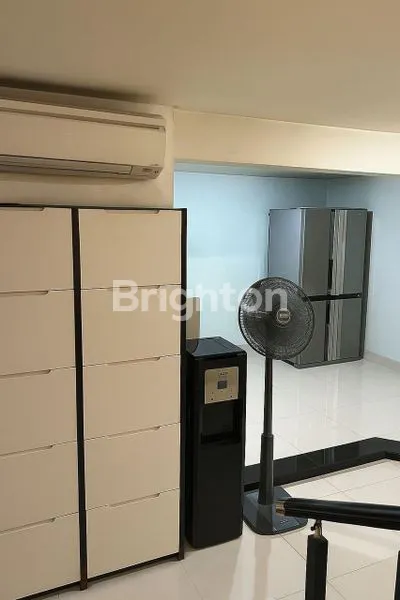 image RUMAH CANTIK 2 LANTAI GADING ELOK TIMUR SIAP HUNI (5)