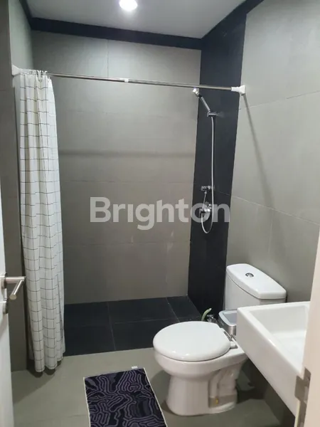 image DIJUAL APARTMENT 2 KAMAR TIDUR POOL VIEW DI PADDINGTON HEIGHT ALAM SUTERA (5)