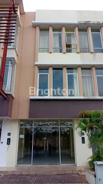 RUKO 3 LANTAI SIAP PAKAI DI CITRALAND PEKANBARU - LOKASI PREMIUM