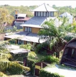 image DIJUAL RUMAH 3 LANTAI DENGAN VIEW BANDARA — AREA STRATEGIS BALI (2)