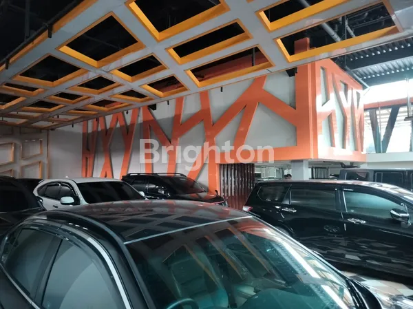 image BANGUNAN PUNGKUR STRATEGIS EX SHOWROOM DAN SPA DI PUSAT KOTA (7)