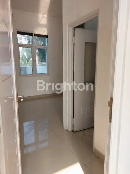 image DI JUAL RUMAH 2 LANTAI DI VILLA BOGOR INDAH 5, 5-10 MENIT KE PUSAT PERBELANJAAN, 10-15 MENIT KE STASIUN BOGOR, 15-20 MENIT KE PINTU TOL BOGOR, 15-20 MENIT KE PUSAT KOTA BOGOR (4)