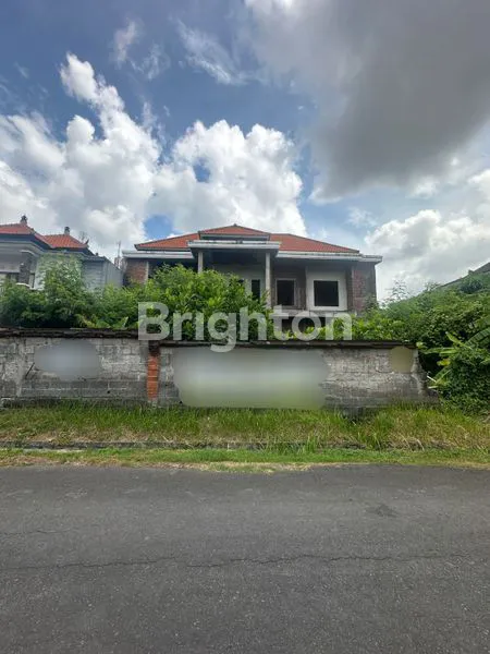 image SEWA TANAH STRATEGIS 500M2 DI RENON – LOKASI PREMIUM DENGAN BONUS BANGUNAN SIAP PAKAI! (1)