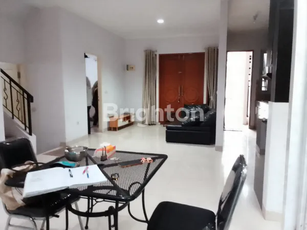 image RUMAH DI JALAN RAYA NUSALOKA BSD — SIAP HUNI & SIAP USAHA! (3)