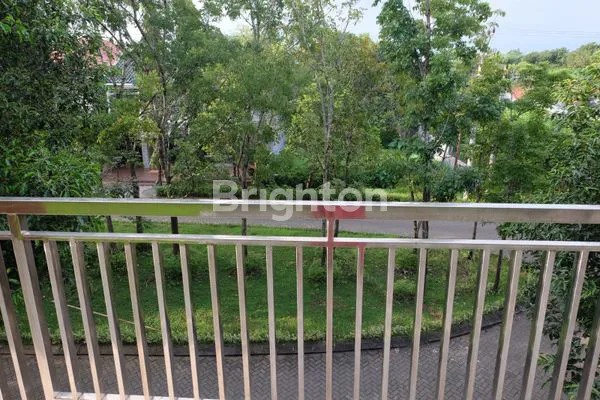 image RUMAH BAGUS D\\\'HOEK SIAP HUNI+SEMI FURNISHED+ROOFTOP DI KOMP PERUM YANG ASRI DI BUKIT BARUGA MAKASSAR (2)