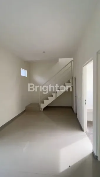 image RUMAH 2 LANTAI NEW GRESS, KAWASAN SUPERBLOCK, FASILITAS TERLENGKAP, PERUMAHAN THE ANVAYA JUANDA  (6)