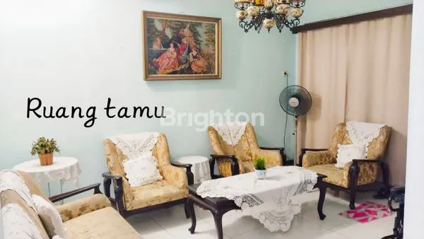 image RUMAH 2 LANTAI 150M² MENGHADAP SELATAN TEMBUS MENGHADAP BARAT TERDAPAT 3 TOKO DI PADEMANGAN JAKARTA UTARA  (2)
