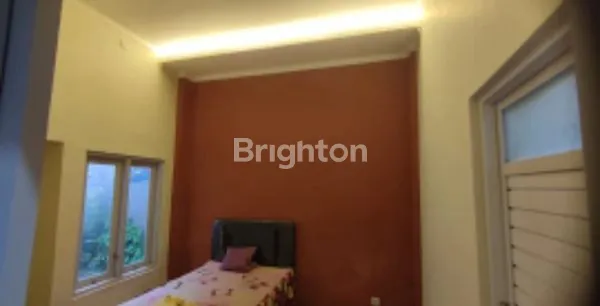 image  RUMAH 2 LANTAI HADAP UTARA – LUAS, NYAMAN, DAN STRATEGIS (7)